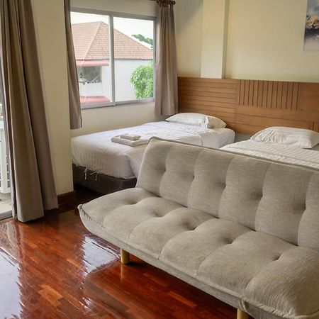 Hotel Baan Chuan Chom Pattaya Extérieur photo